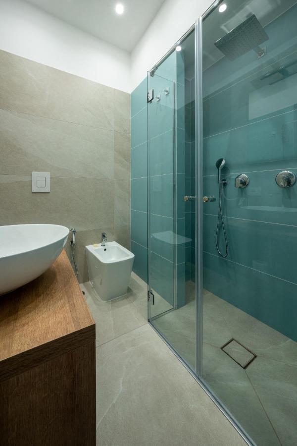 B&B Corso Garibaldi 165 Napoli Bagian luar foto