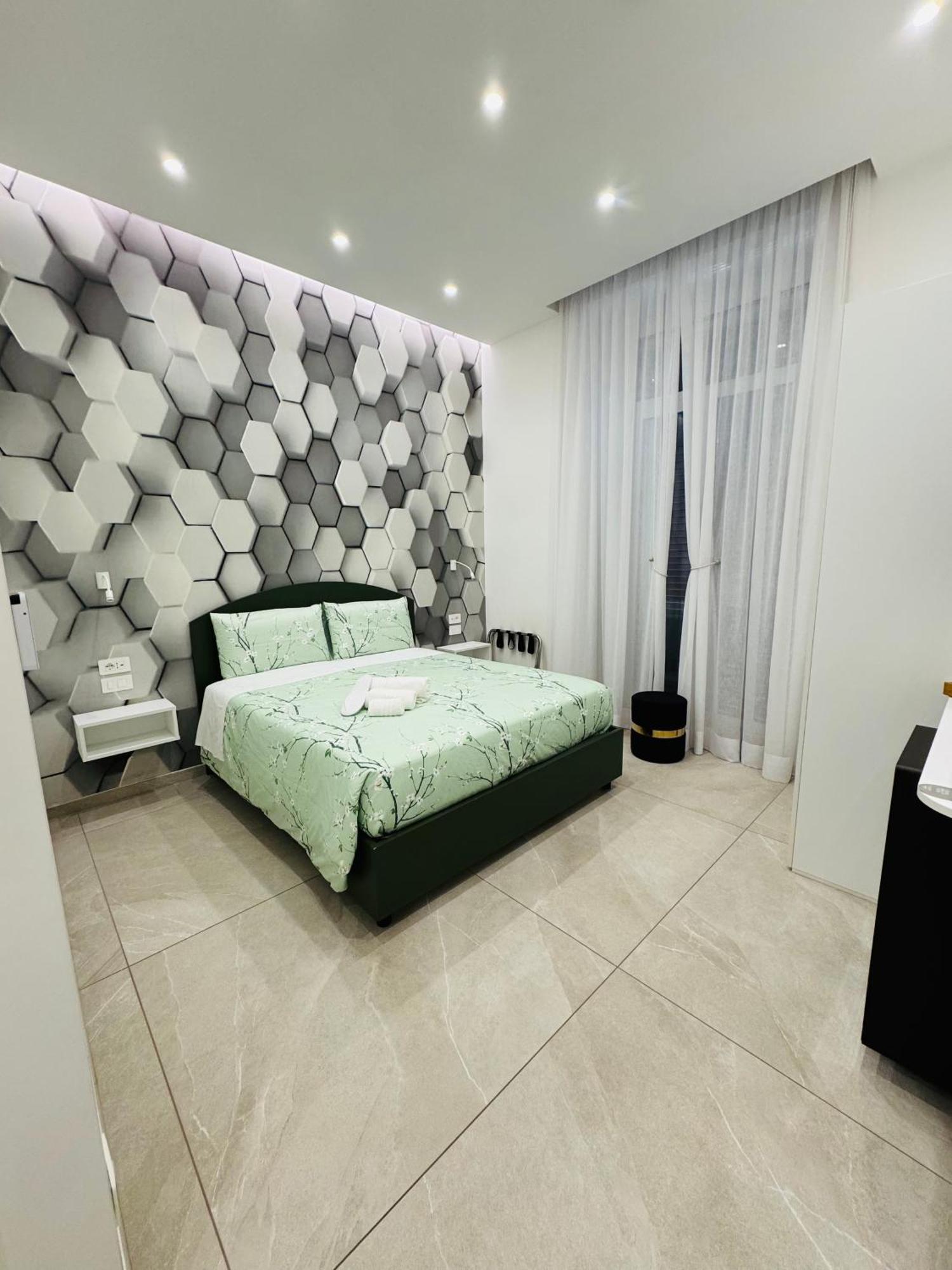 B&B Corso Garibaldi 165 Napoli Bagian luar foto